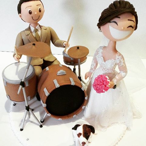 Inspiração para casamento - Topos de bolo para noivos bateristas