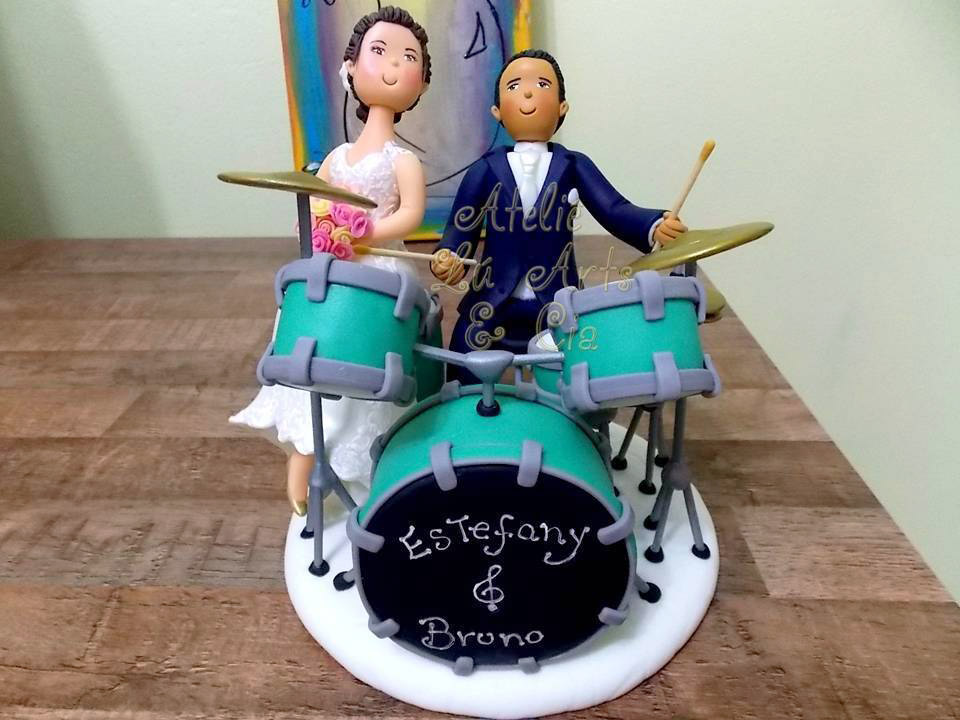 Inspiração para casamento - Topos de bolo para noivos bateristas