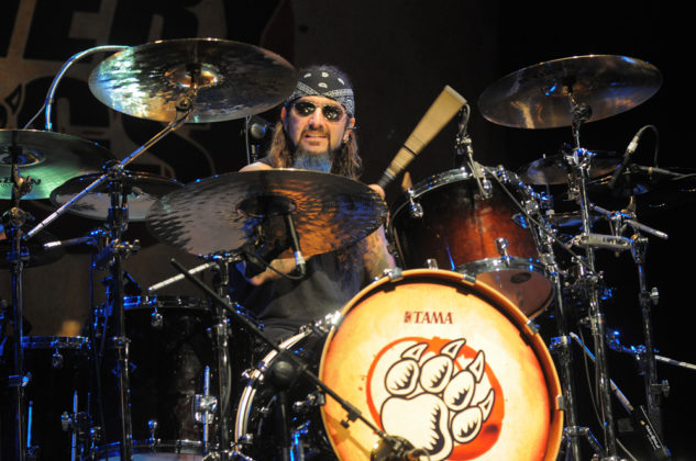 K-9 Monster The Winery Dogs Kit