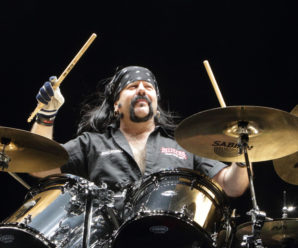 Morre Vinnie Paul, baterista do Pantera, aos 54 anos