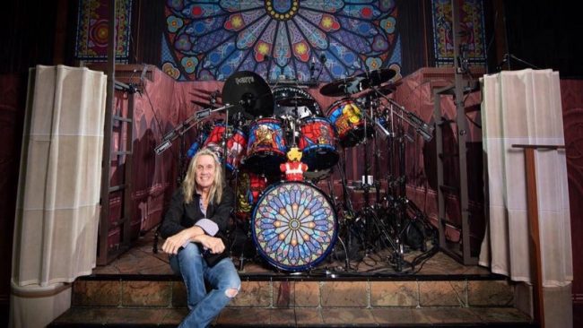 Nicko McBrain em 2018